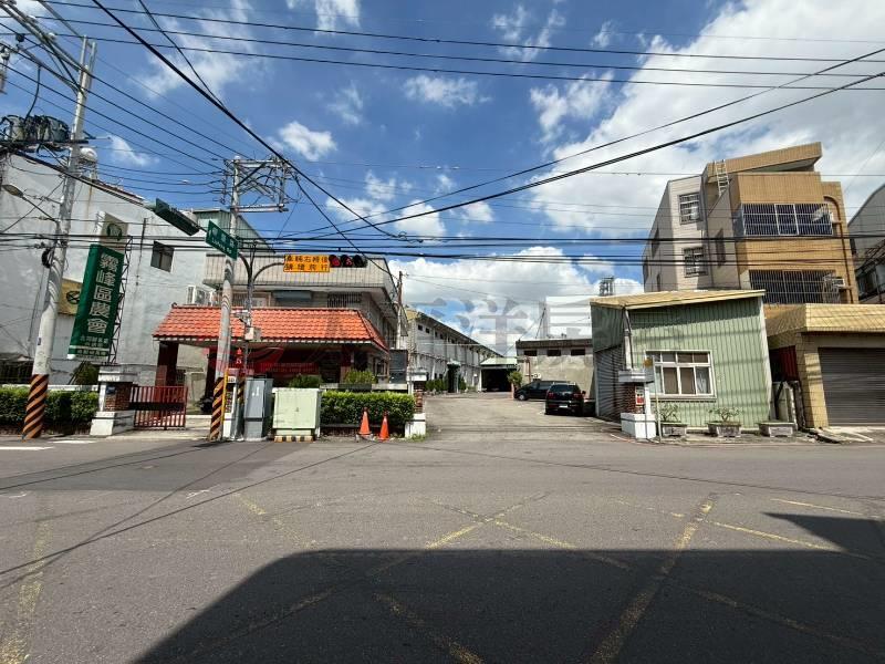 四德商圈★雙車位★高質感電梯別墅房屋室內格局與周邊環境