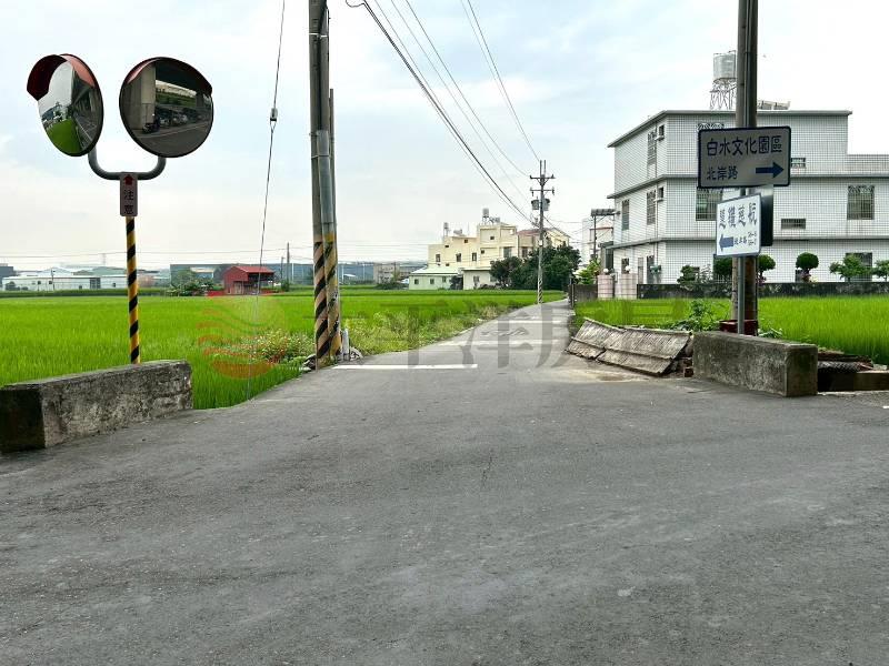 國六旁超值建地★買地送屋(平房)房屋室內格局與周邊環境