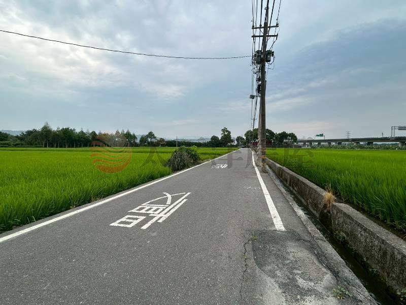 國六旁超值建地★買地送屋(平房+孝親透天房屋室內格局與周邊環境