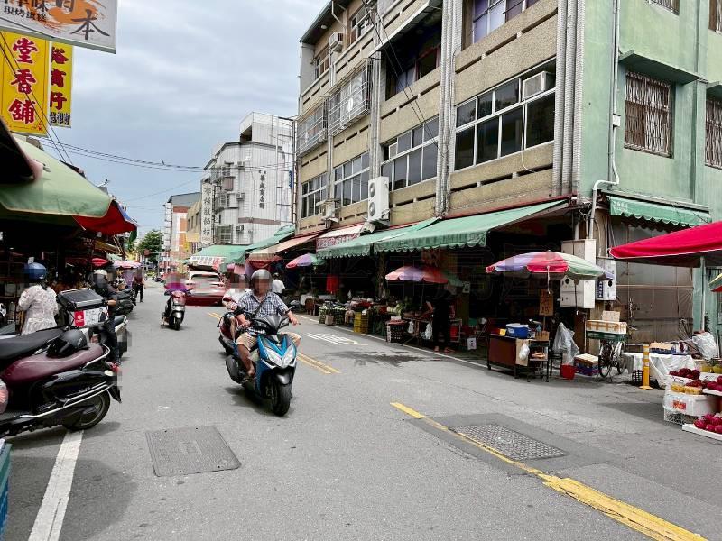 華成市場正浮圳路店面房屋室內格局與周邊環境