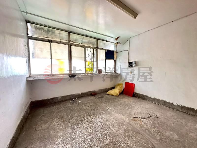 華成市場正浮圳路店面房屋室內格局與周邊環境