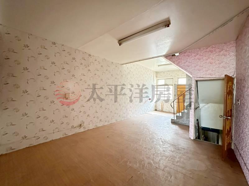 華成市場正浮圳路店面房屋室內格局與周邊環境