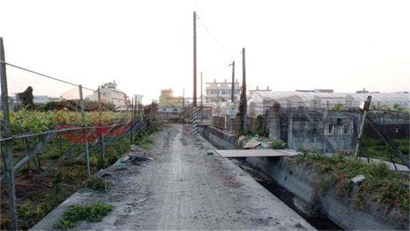 員林員大路旁農地房屋室內格局與周邊環境