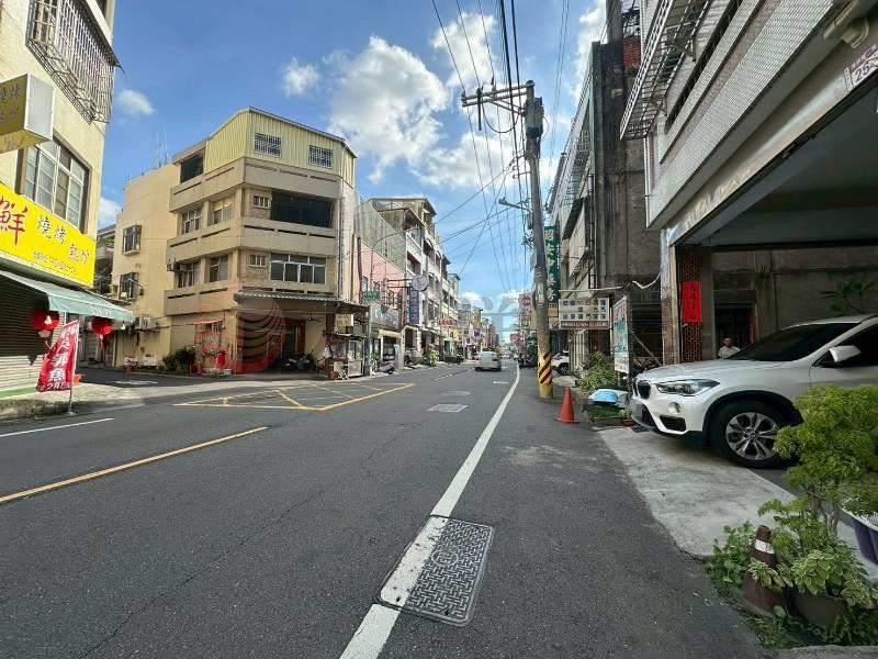 正浮圳路衝衝衝建地房屋室內格局與周邊環境