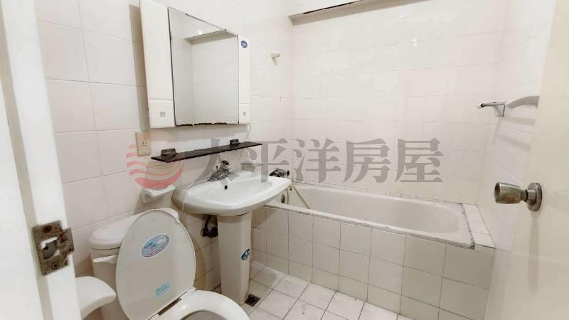勞保局旁店住歐香家園房屋室內格局與周邊環境