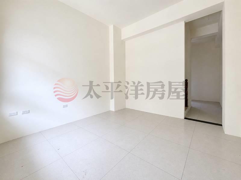 近彰化市全新未住美透房屋室內格局與周邊環境