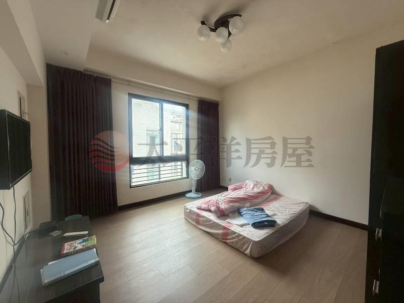和美壘球場輕屋齡美墅房屋室內格局與周邊環境