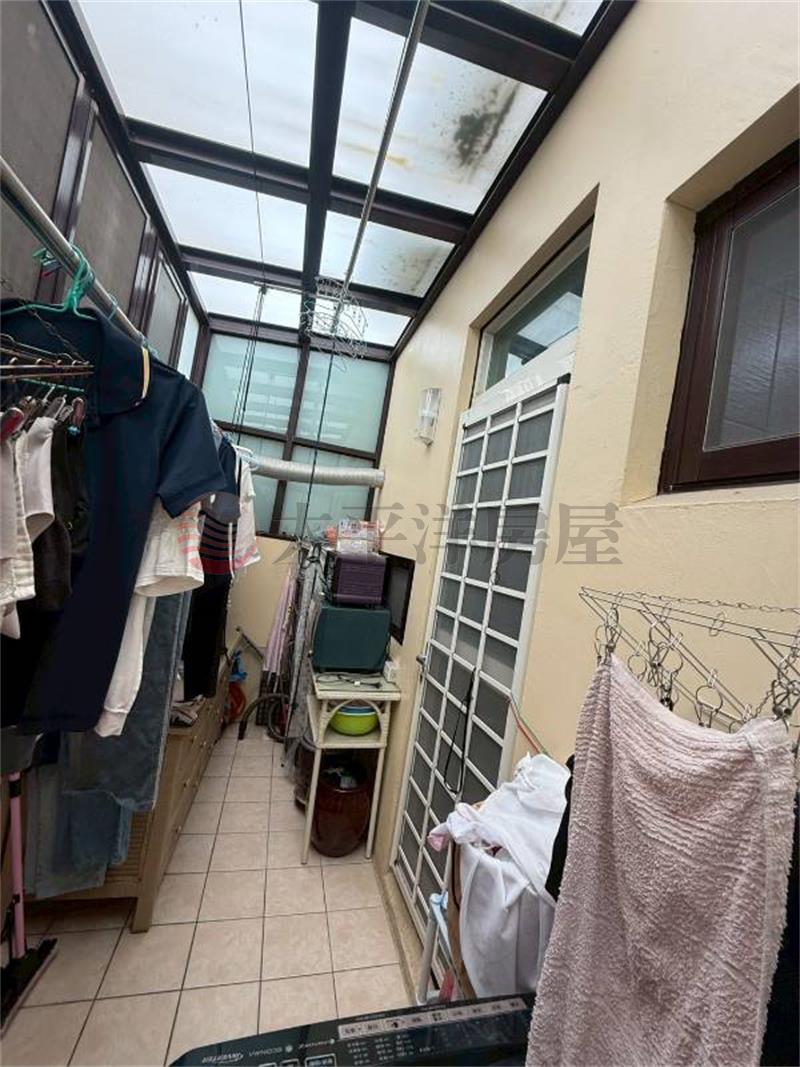 和美壘球場輕屋齡美墅房屋室內格局與周邊環境