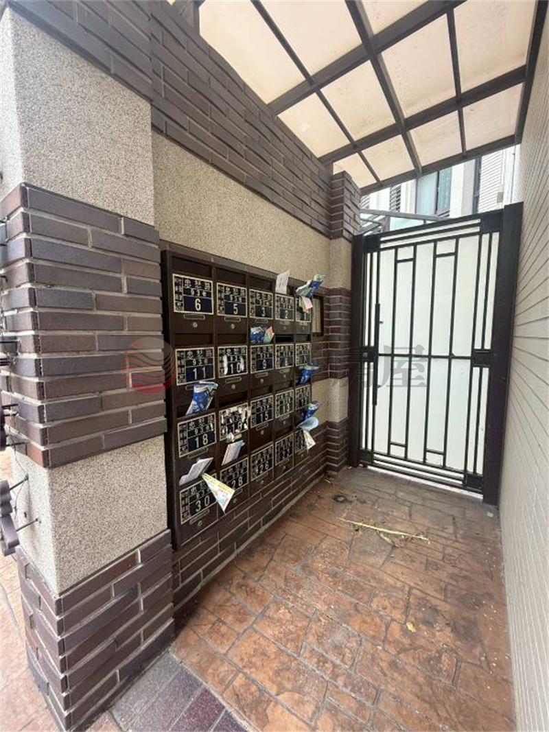 和美壘球場輕屋齡美墅房屋室內格局與周邊環境