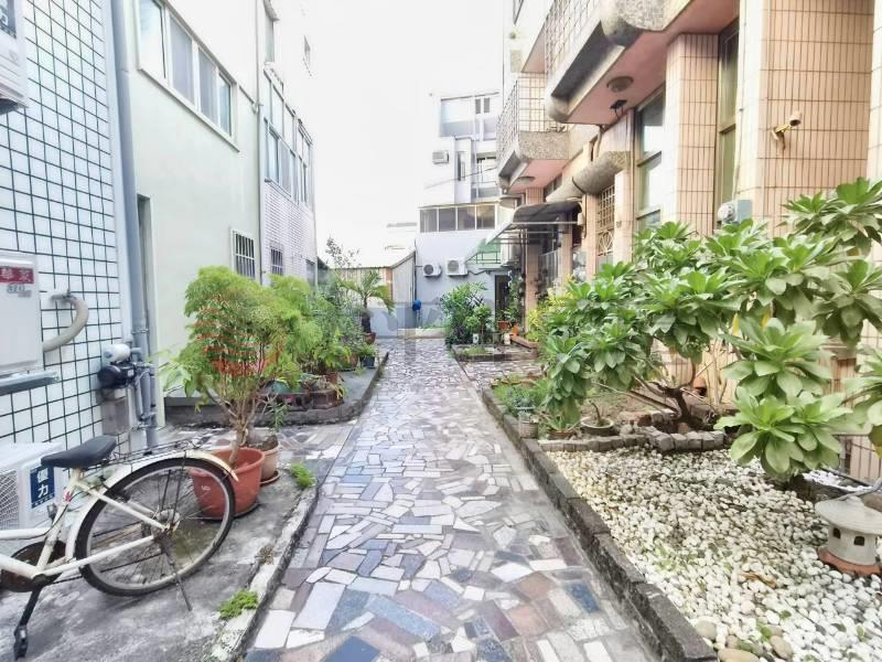和美德美公園雙車別墅房屋室內格局與周邊環境