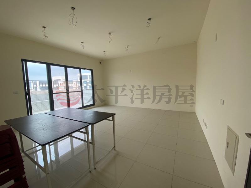 享薪家全新三房平車房屋室內格局與周邊環境