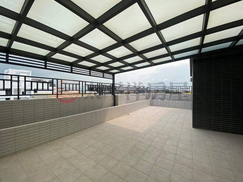 享薪家全新三房平車房屋室內格局與周邊環境