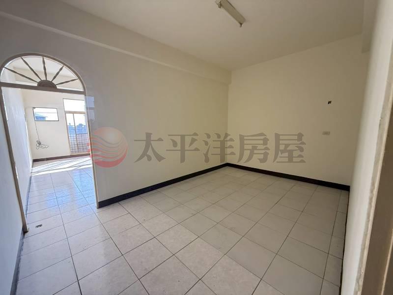 莿桐大路邊美店住房屋室內格局與周邊環境
