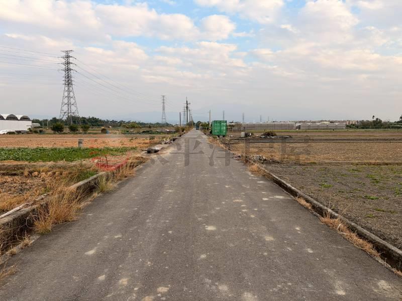 近雲科大角地房屋室內格局與周邊環境