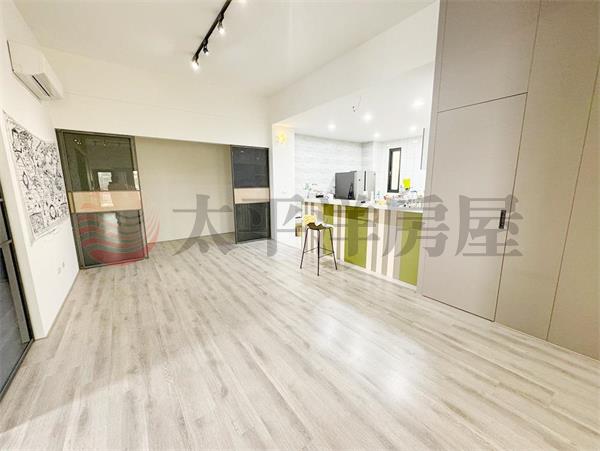 和美東坡路丁種角間工業廠住房屋室內格局與周邊環境