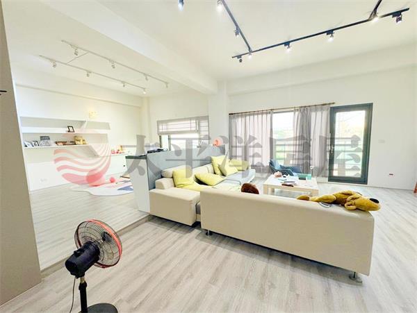 和美東坡路丁種角間工業廠住房屋室內格局與周邊環境