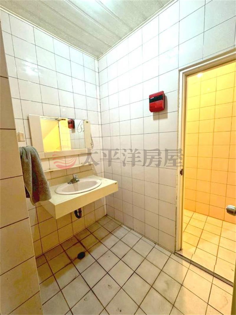 ★民族路華廈★房屋室內格局與周邊環境
