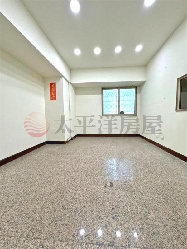 民生國小大建坪華廈房屋室內格局與周邊環境