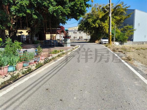 環河街高速公路特定區田+建房屋室內格局與周邊環境