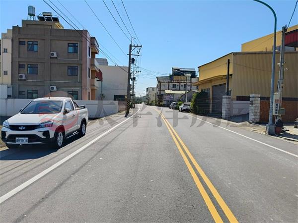 環河街高速公路特定區田+建房屋室內格局與周邊環境