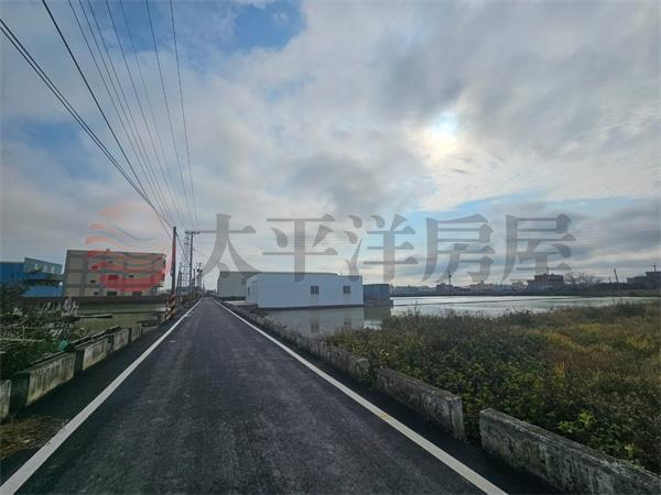 線西興農路旁農舍房屋室內格局與周邊環境