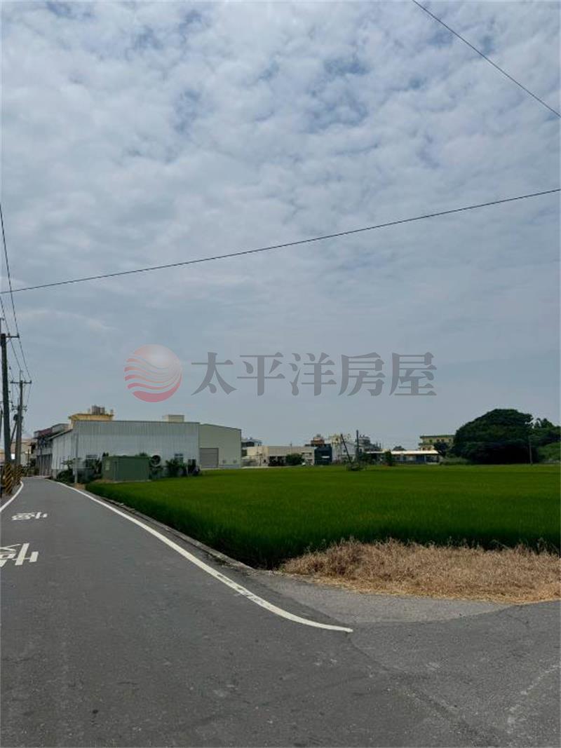 正福北路資材室角田地房屋室內格局與周邊環境