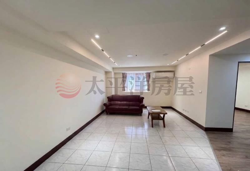 精誠精緻2房房屋室內格局與周邊環境