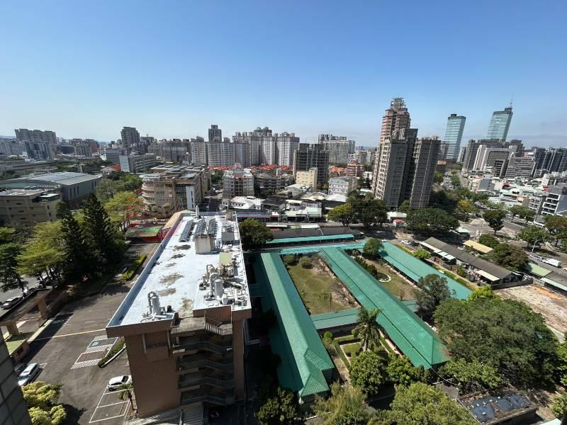 興大聖學府樓中樓景觀大戶房屋室內格局與周邊環境