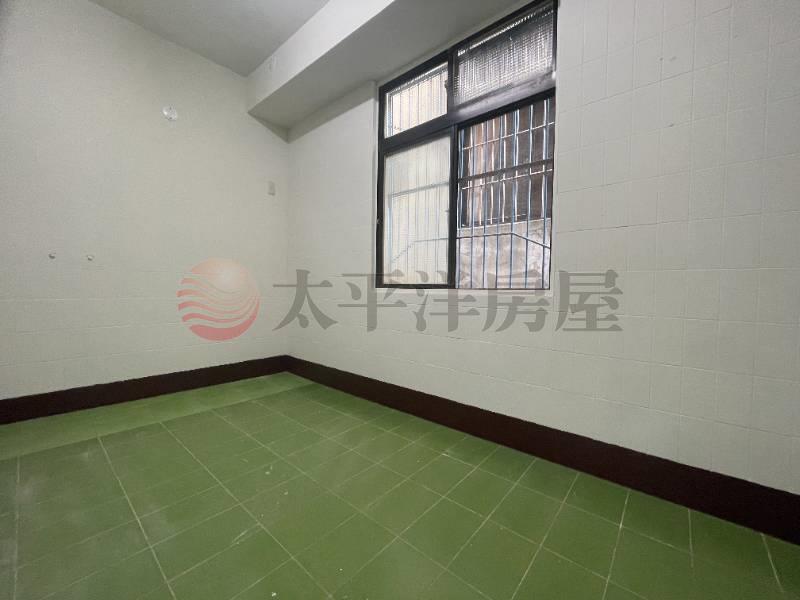 彰南路寶珍香旁美透天房屋室內格局與周邊環境