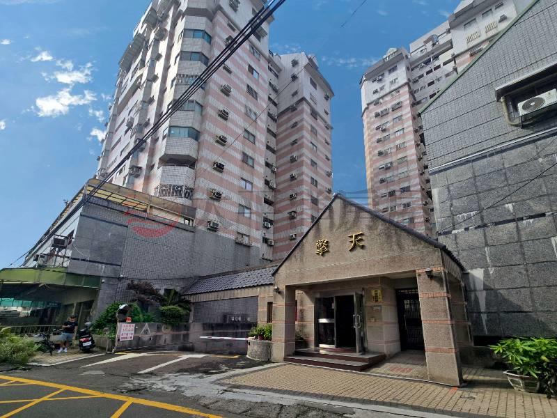 民族路景觀市心新廈｜超大四房+車位房屋室內格局與周邊環境