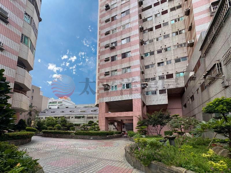 民族路景觀市心新廈｜超大四房+車位房屋室內格局與周邊環境