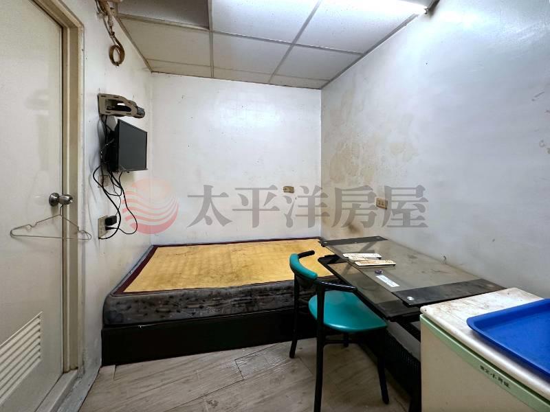 大埔路精華商圈華廈*4套房房屋室內格局與周邊環境