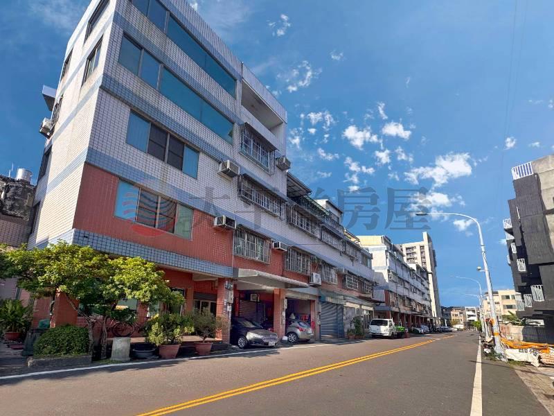 彰北運動館,鄰近學區公園|5樓透店房屋室內格局與周邊環境
