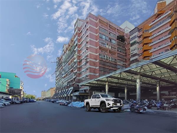 每坪只要7萬6 彰化市黃金投資商辦房屋室內格局與周邊環境