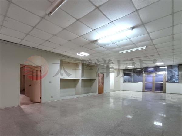 每坪只要7萬6 彰化市黃金投資商辦房屋室內格局與周邊環境