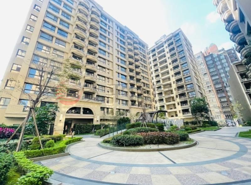 京王3樓房屋室內格局與周邊環境