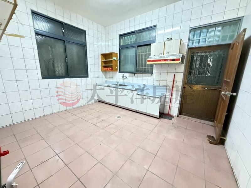 彰化市彰南路旁透天房屋室內格局與周邊環境