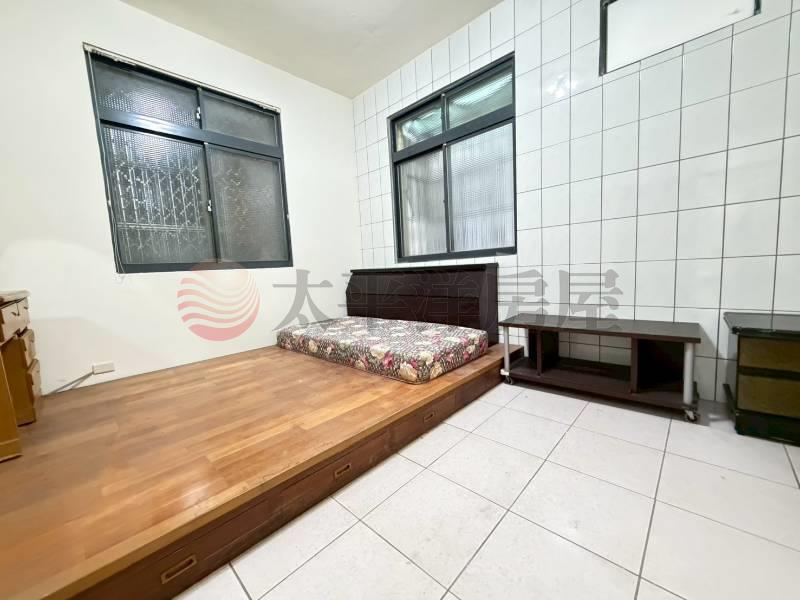 彰化市彰南路旁透天房屋室內格局與周邊環境