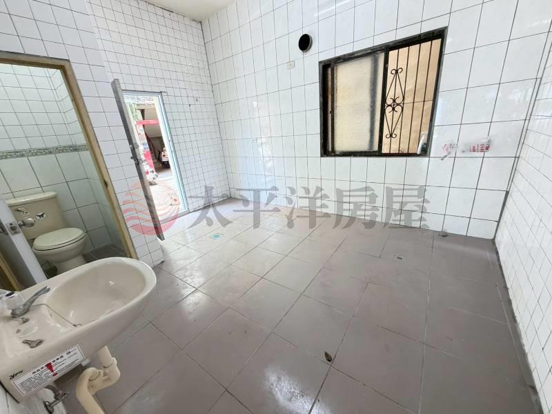 彰化旭光路旁透天房屋室內格局與周邊環境