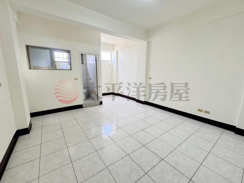 建國路旁透天房屋室內格局與周邊環境