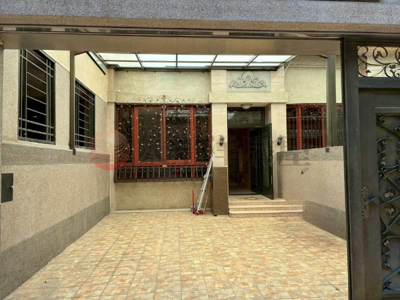 員林高中旁雙車庫別墅房屋室內格局與周邊環境
