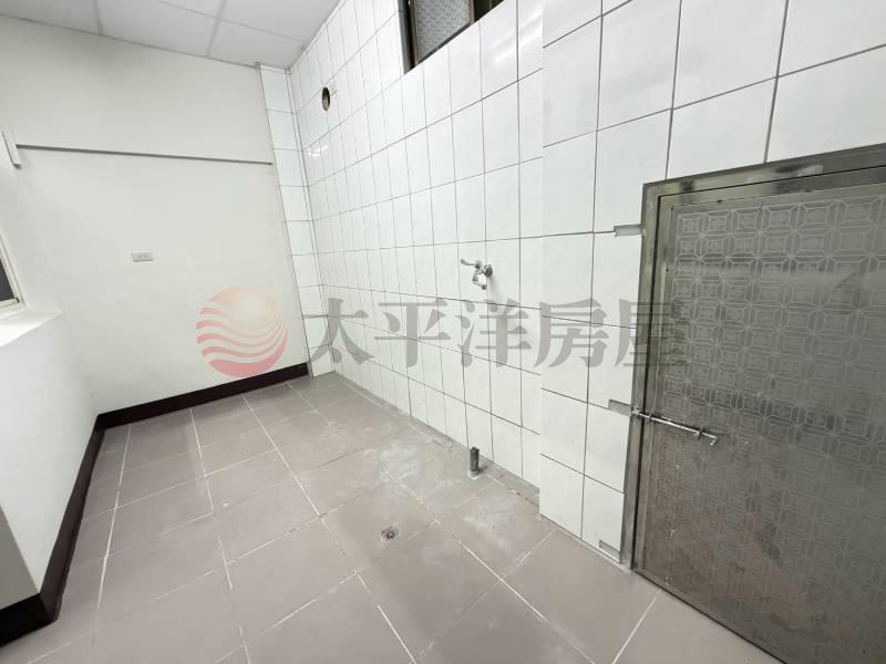 彰化中正路旁透天房屋室內格局與周邊環境