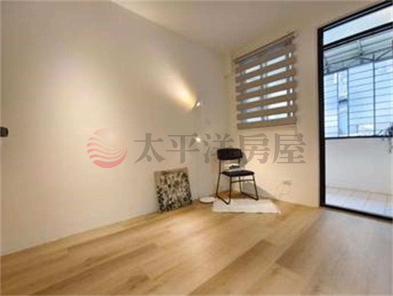 桃園G09捷運美妝陽台二房房屋室內格局與周邊環境
