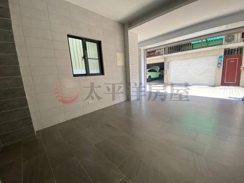 建興學區稀有面寬車墅房屋室內格局與周邊環境