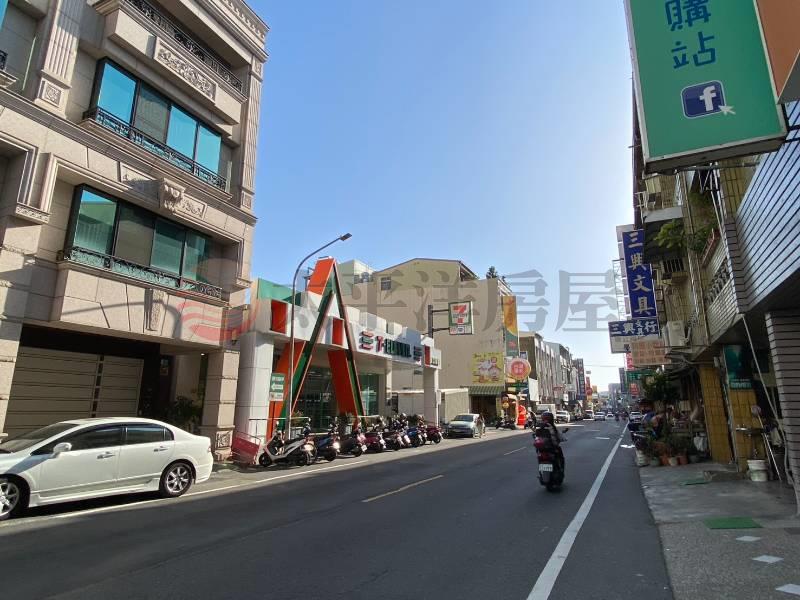 大橋二街大坪數黃金旺店房屋室內格局與周邊環境