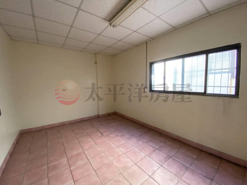 大橋二街大坪數黃金旺店房屋室內格局與周邊環境