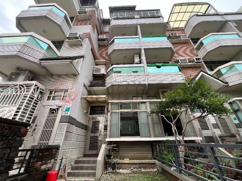 東區自由路雙車墅房屋室內格局與周邊環境