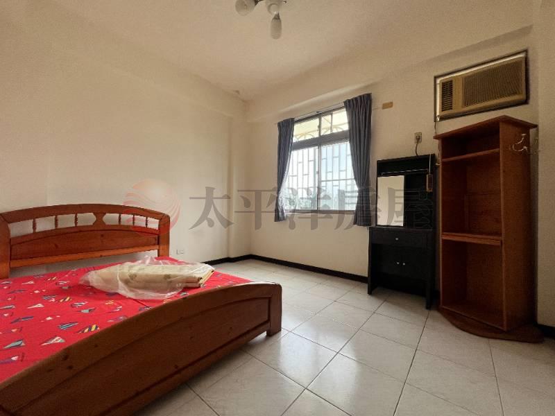 東區自由路雙車墅房屋室內格局與周邊環境