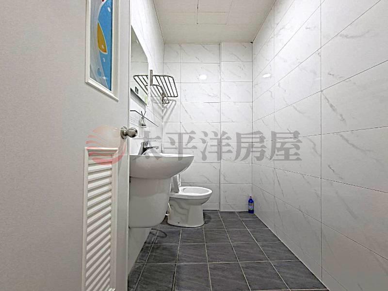 茄萣國小整新店住房屋室內格局與周邊環境