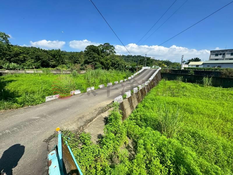 大溪信義段美農地房屋室內格局與周邊環境